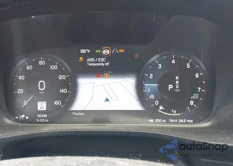 2021 Volvo Xc40 T5 R-Design z USA, uszkodzony, nr VIN YV4162UM5M2416628